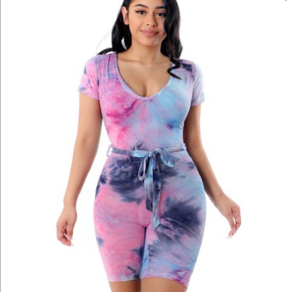 BNWT Plunging neck romper